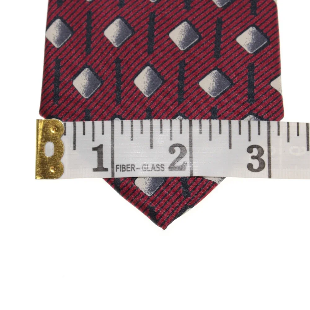 Italo Ferretti NWT Neck Tie in Red Geometric Print 100% Silk Made in Italy